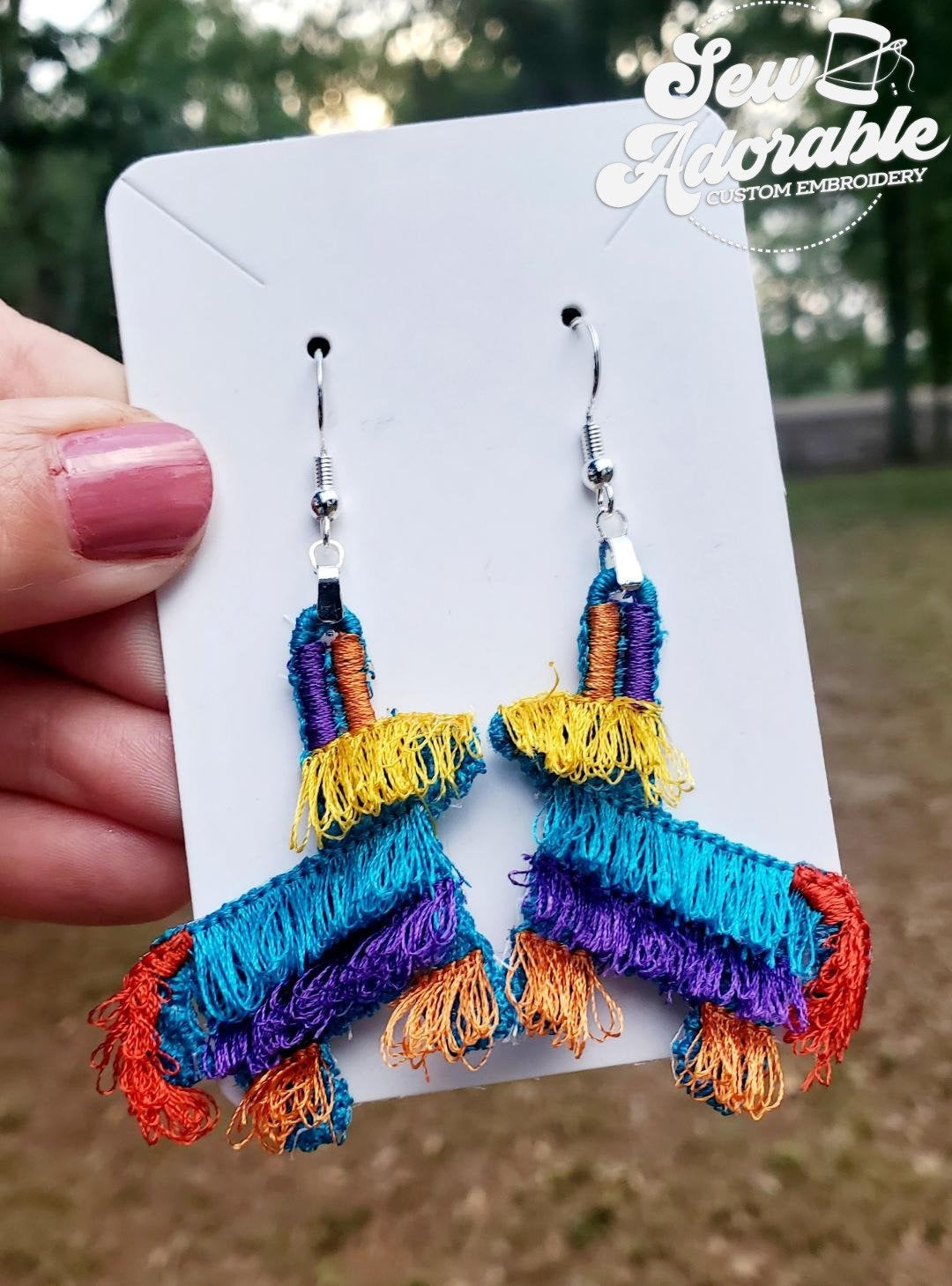 FSL Pinata Earrings - Cinco De Mayo - Digital Design - Machine Embroidery - Freestanding Lace