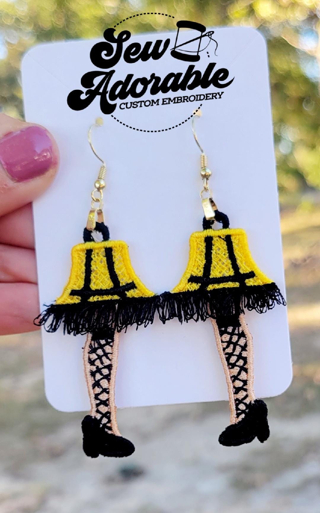 FSL Lamp Leg Earrings - Machine Embroidery - Digital Design - Freestanding Lace