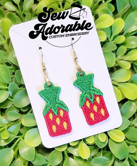 FSL Strawberry Candy Earrings - Machine Embroidery - Digital Design - Freestanding Lace