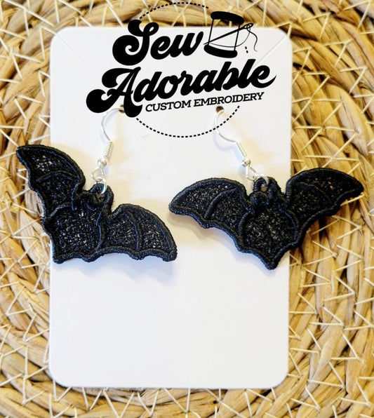 FSL Bat Earrings - Halloween - Machine Embroidery - Freestanding Lace - Digital Design