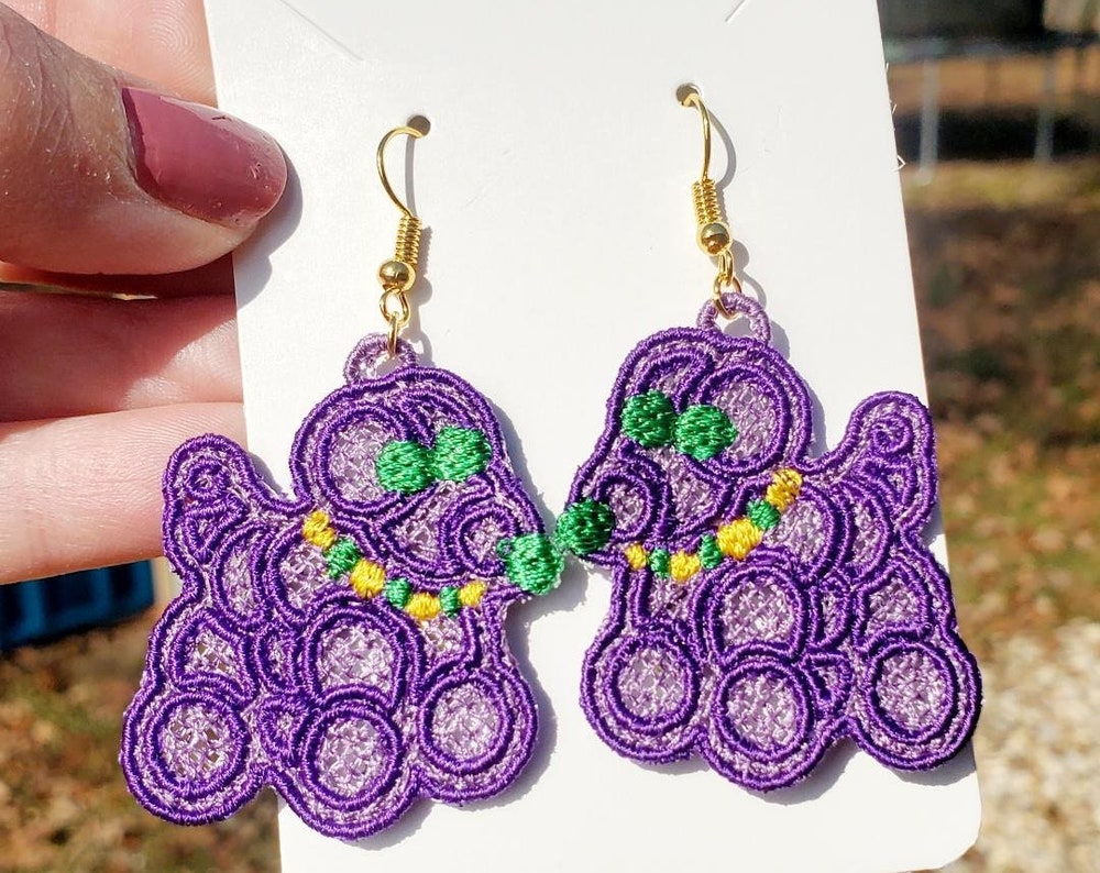 FSL Mardi Gras Bead Dog Earrings- Digital Download- Machine Embroidery